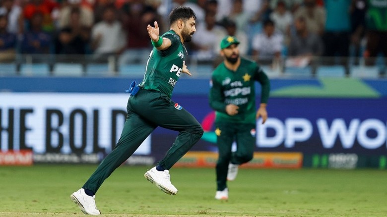 ব্যাটারদের ব্যর্থতায় বিদায় বাংলাদেশের ফাইনালে পাকিস্তান